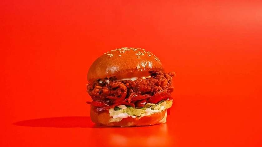 Vegetarian Chilli Crisp  🌶️Burger