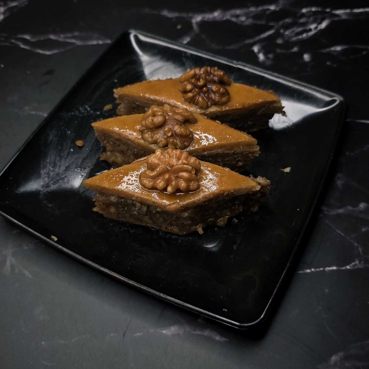 Pakhlava with Walnuts in Butter