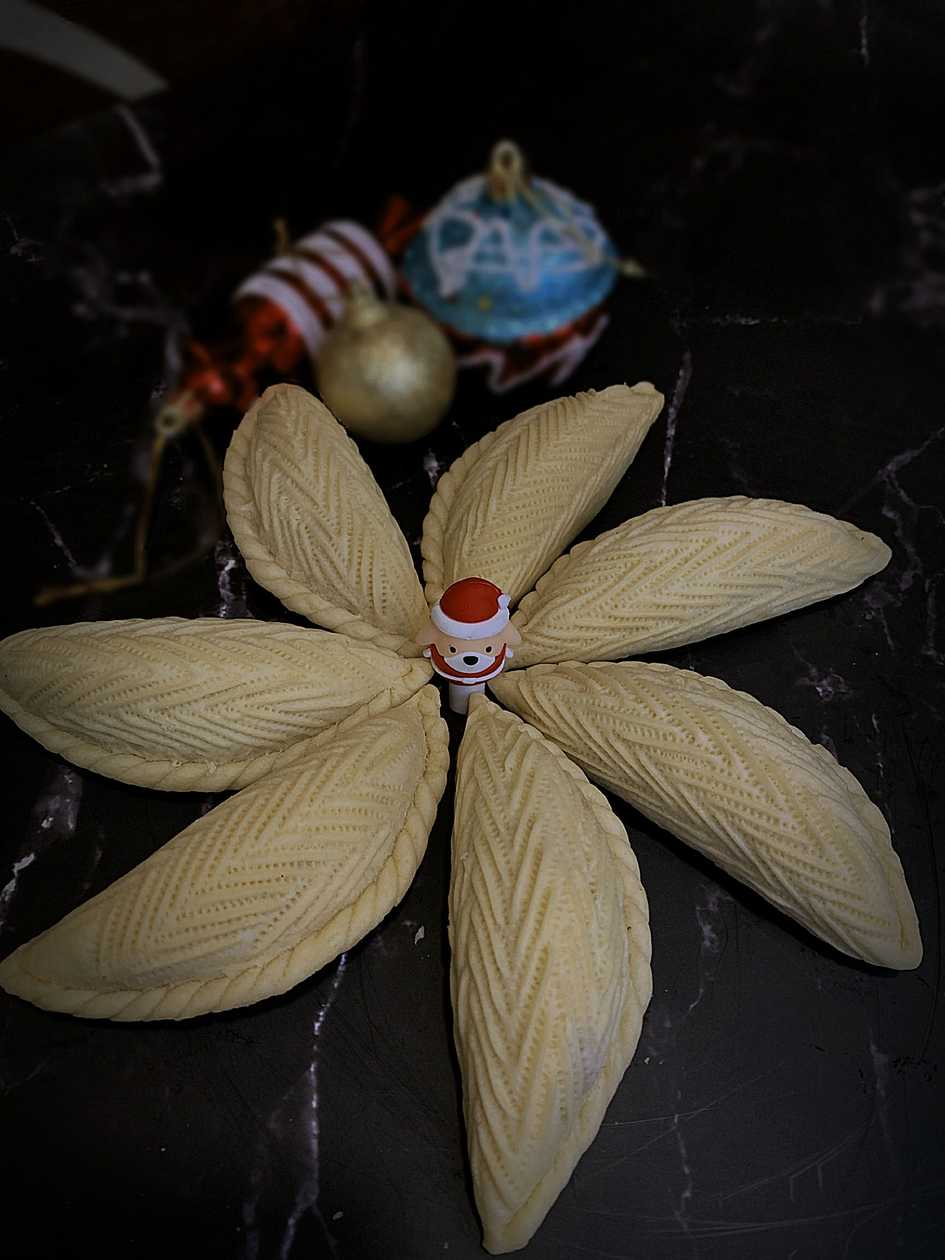 Shakarbura in Butter