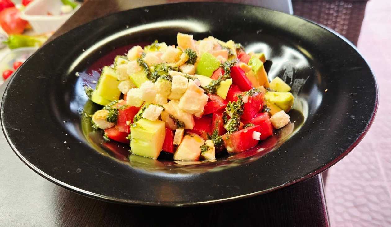 Салата панцанела