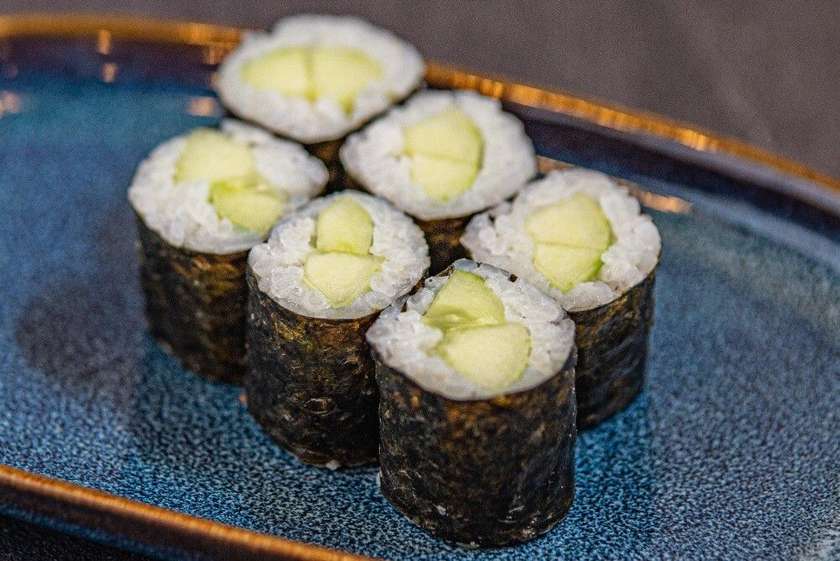 Maki with cucumber 6 pcs