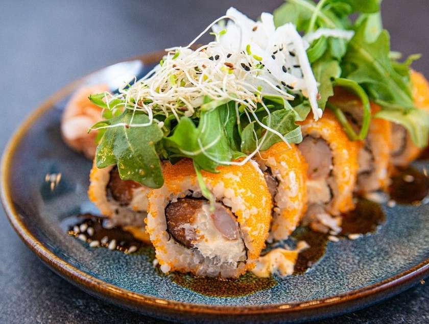 24. Salmon and shrimp 10 pcs