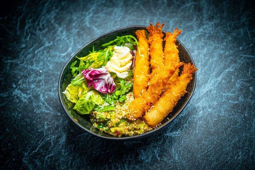 27. Breaded torpedo shrimp with guacamole and salad