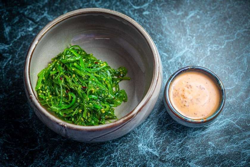 31. Wakame salad with walnut sauce