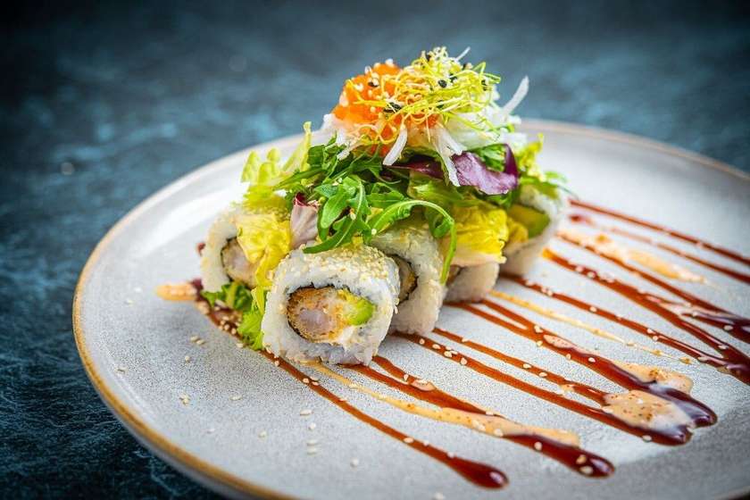 2. Sushi tempura with shrimps 10 pcs