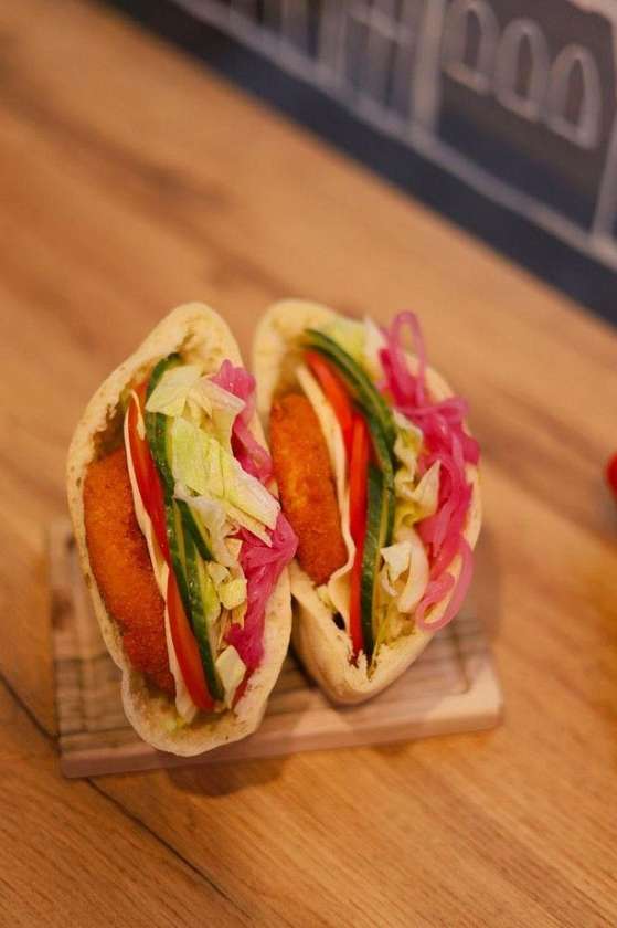 BATBUT WITH SCHNITZEL 430g