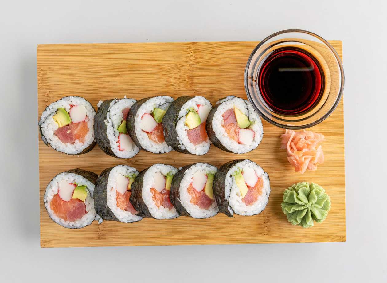 C22. Rainbow maki