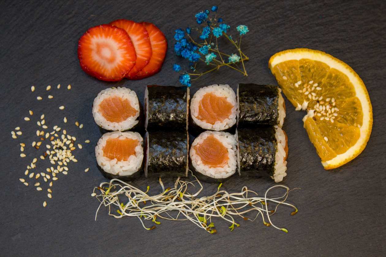 Hosomaki ŁOSOŚ SUROWY | 8 szt