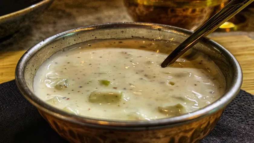 Vegetable raita