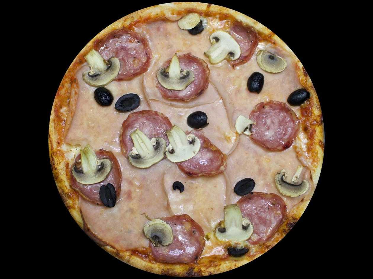 Pizza capricciosa