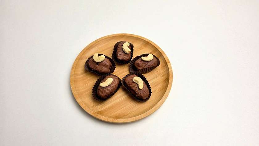 Date Chocolate Cashew (5 Pieces)