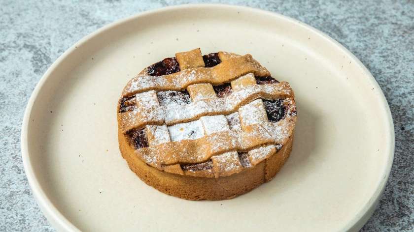 Cherry and Cottage Cheese Pie