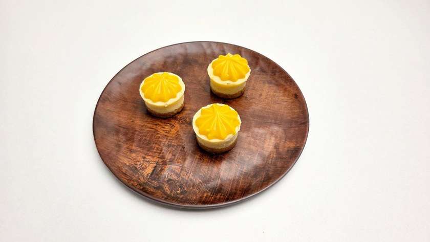 Mini Mango Cheesecake (3 Pieces)
