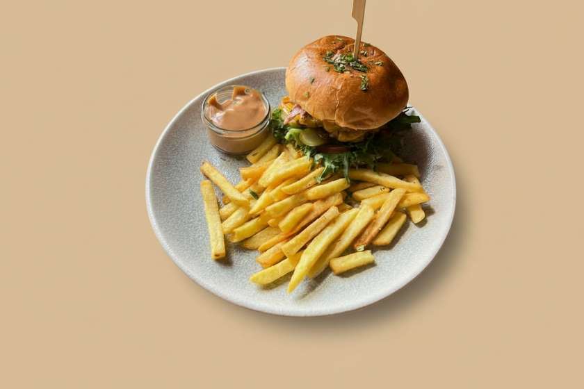 Beef burger with fries and sriracha mayo