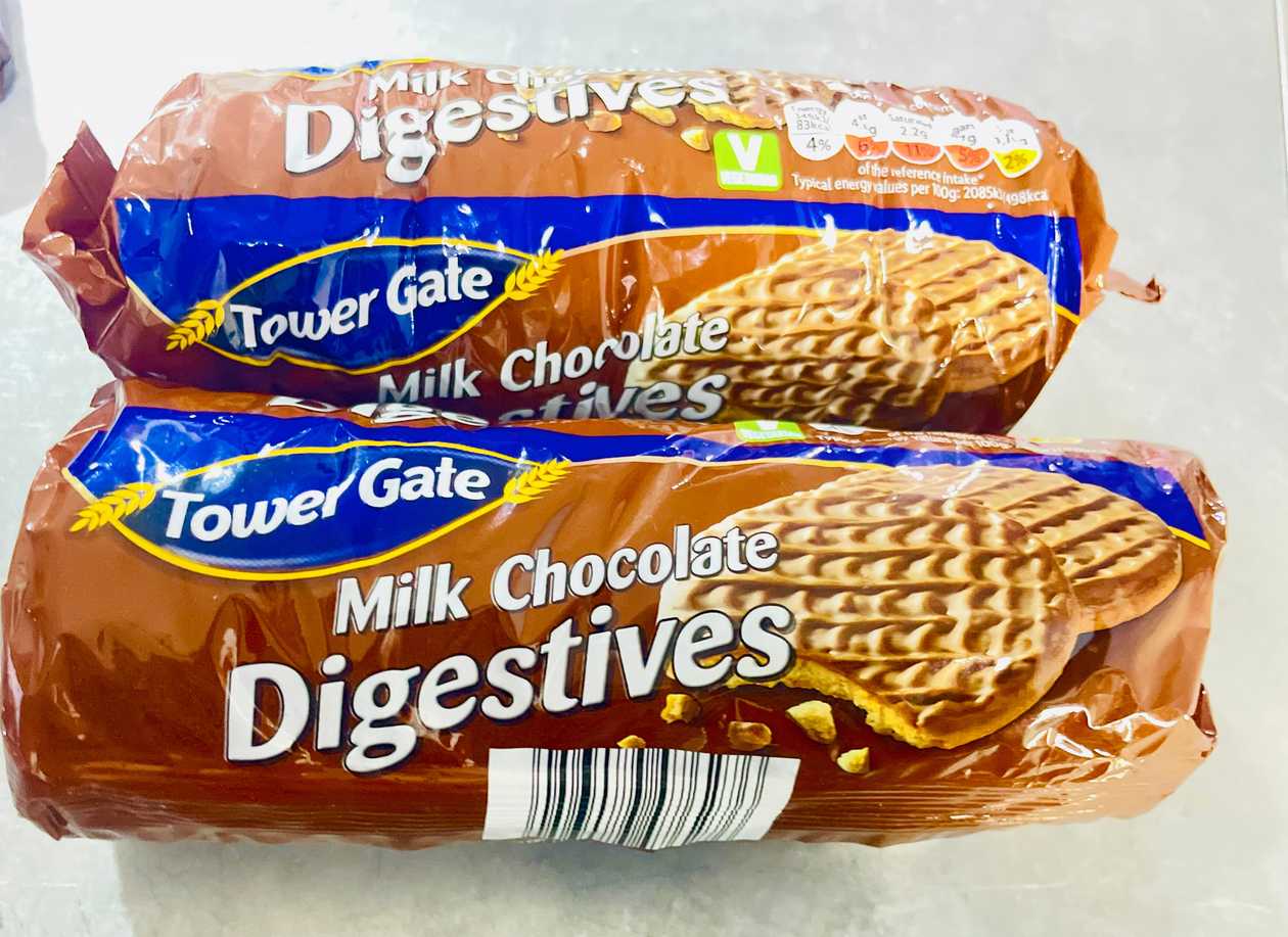Tower Gate Milk Chocolate Digestives