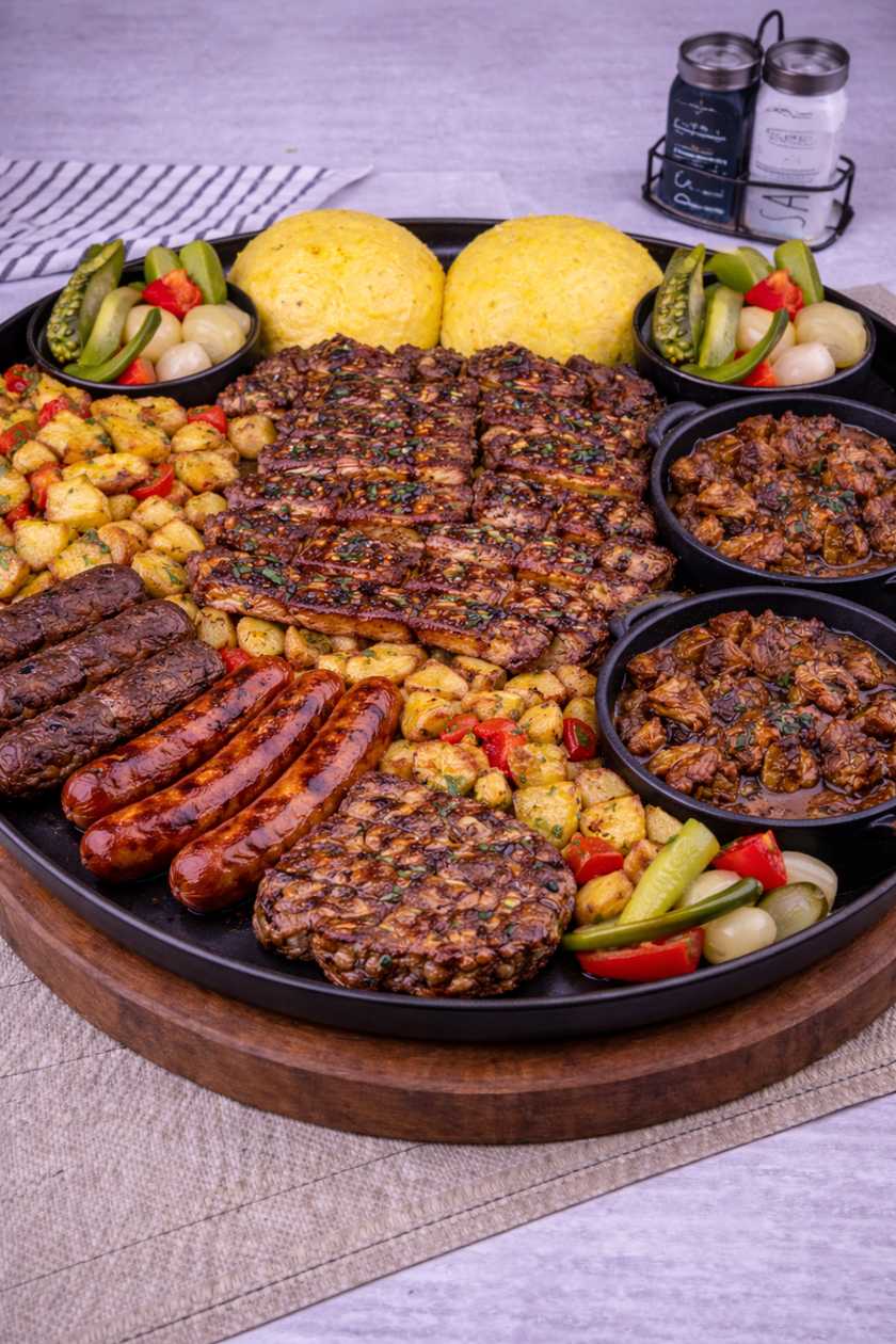 Traditional Hot Platter (4 Persons)