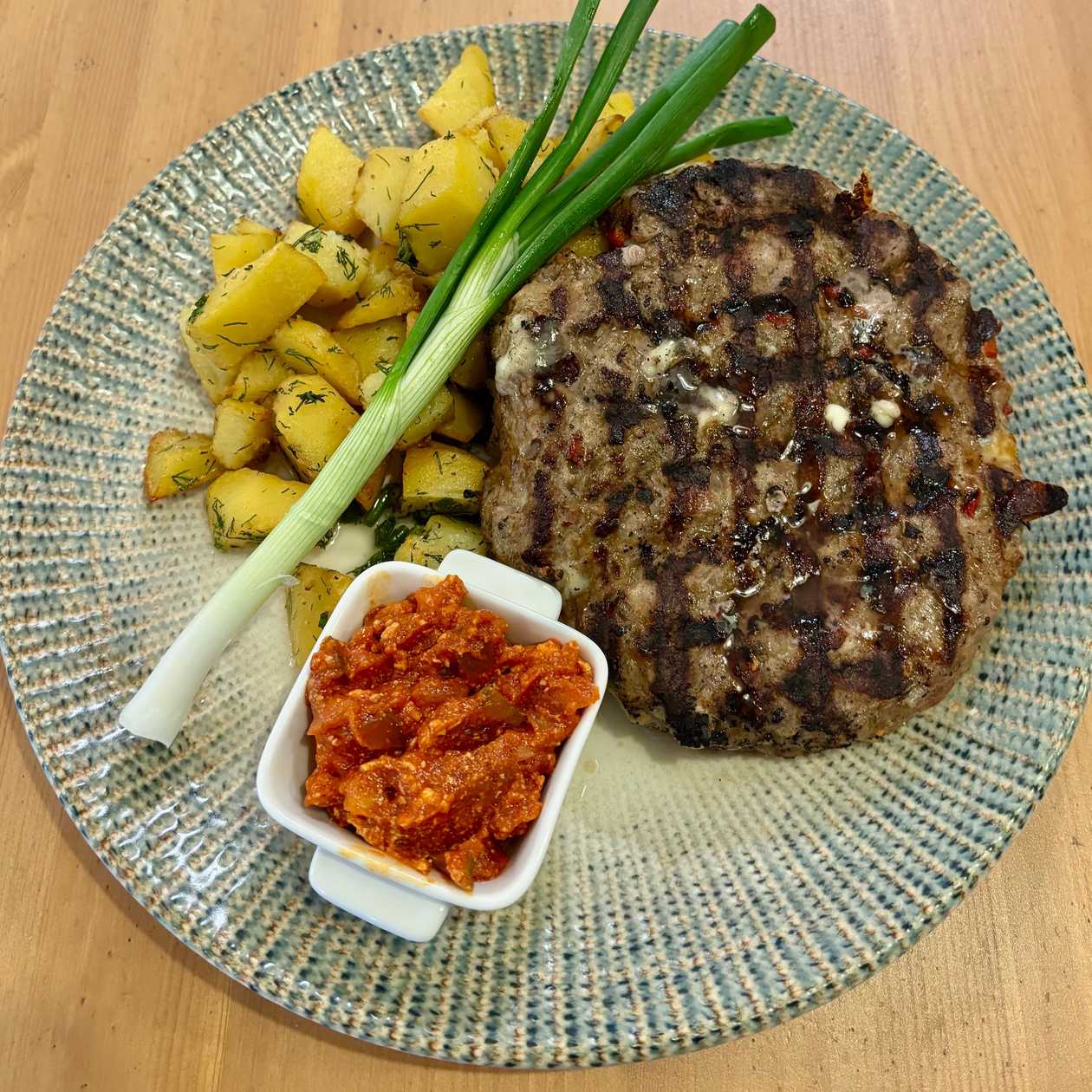 Pleskavitsa with Garnish