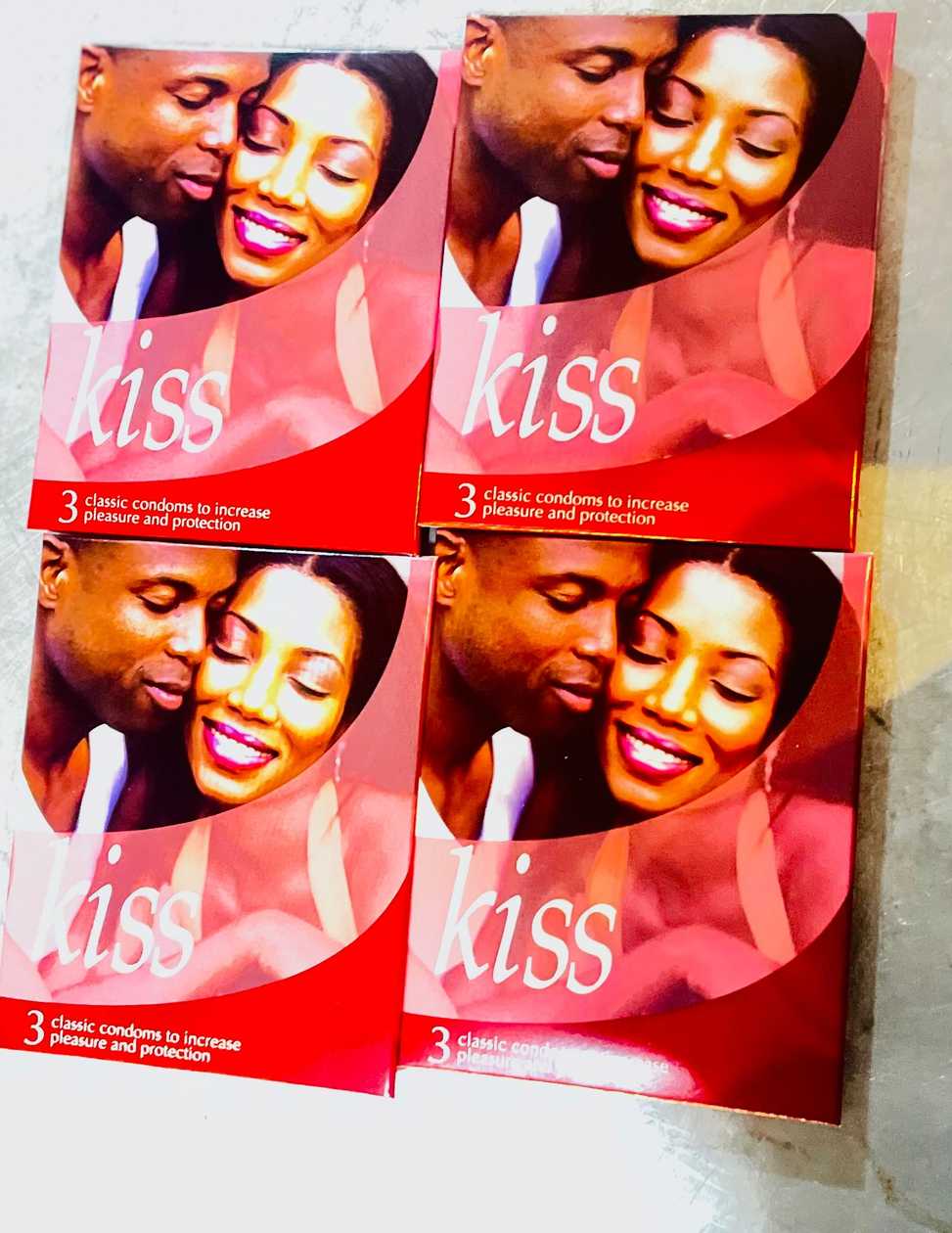 Kiss Classic Condoms (3s)
