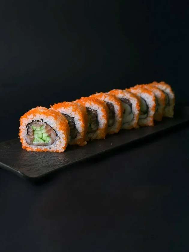 California Roll with Salmon (240g) M