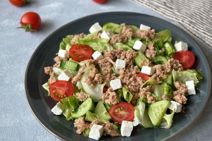 Tuna Salad with Fish