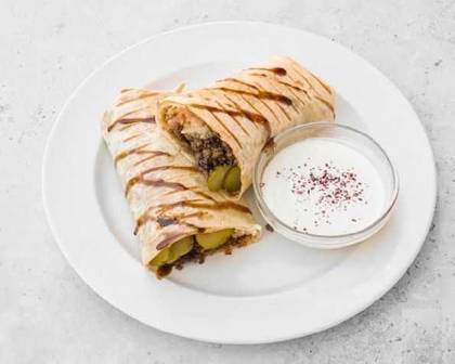 Laffeh TOSHCA (Sandwich) -MEAT-