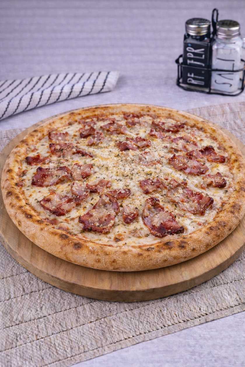 Carbonara Pizza
