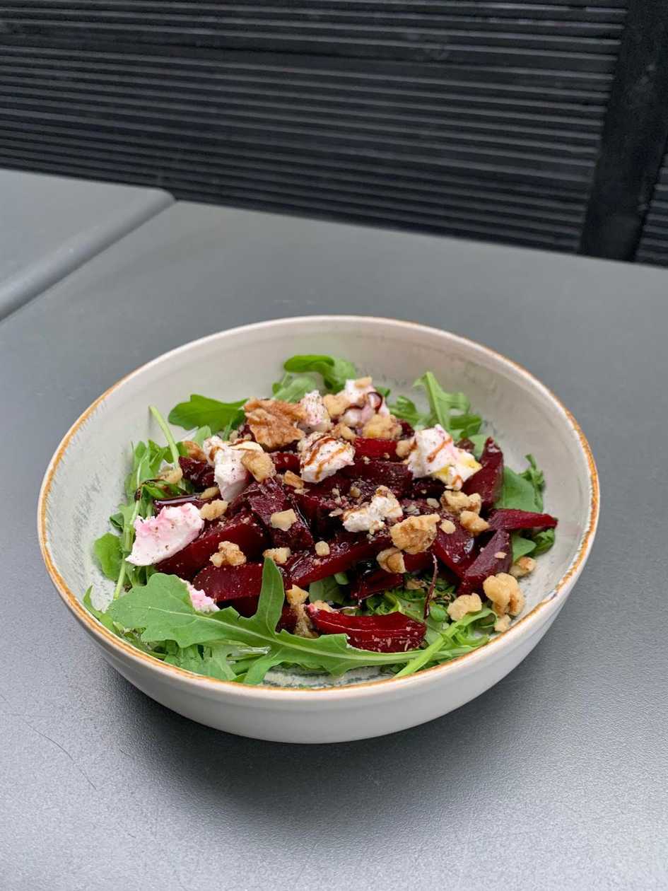 BEET ROOT SALAD & CHICKEN BURGER