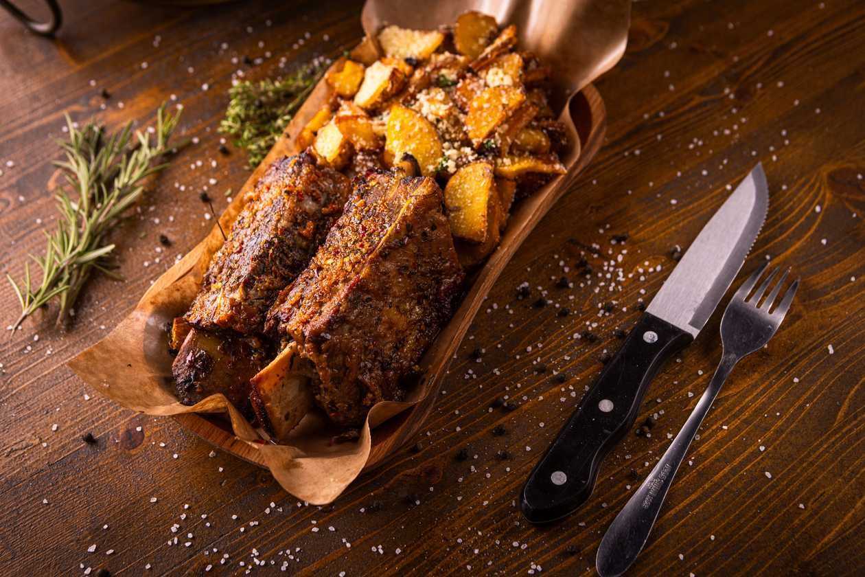 Coaste de Vită Afumate - 650 gr