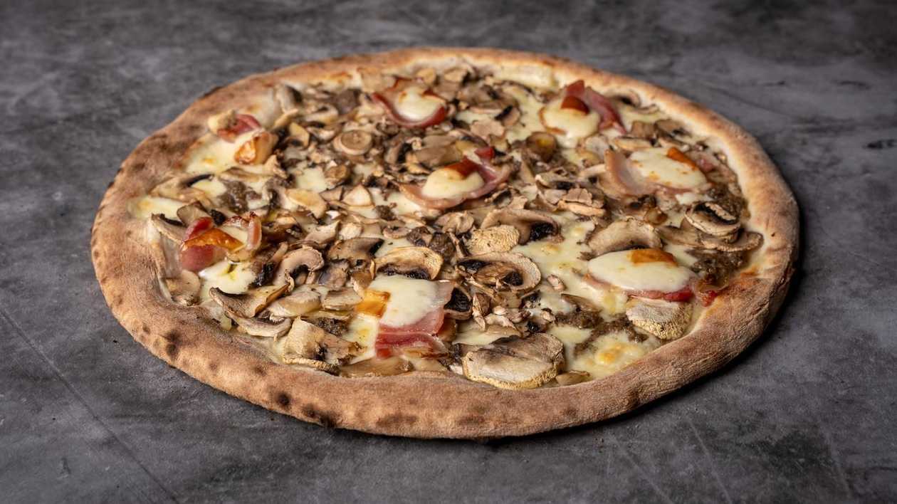 Funghi Speciale Pizza