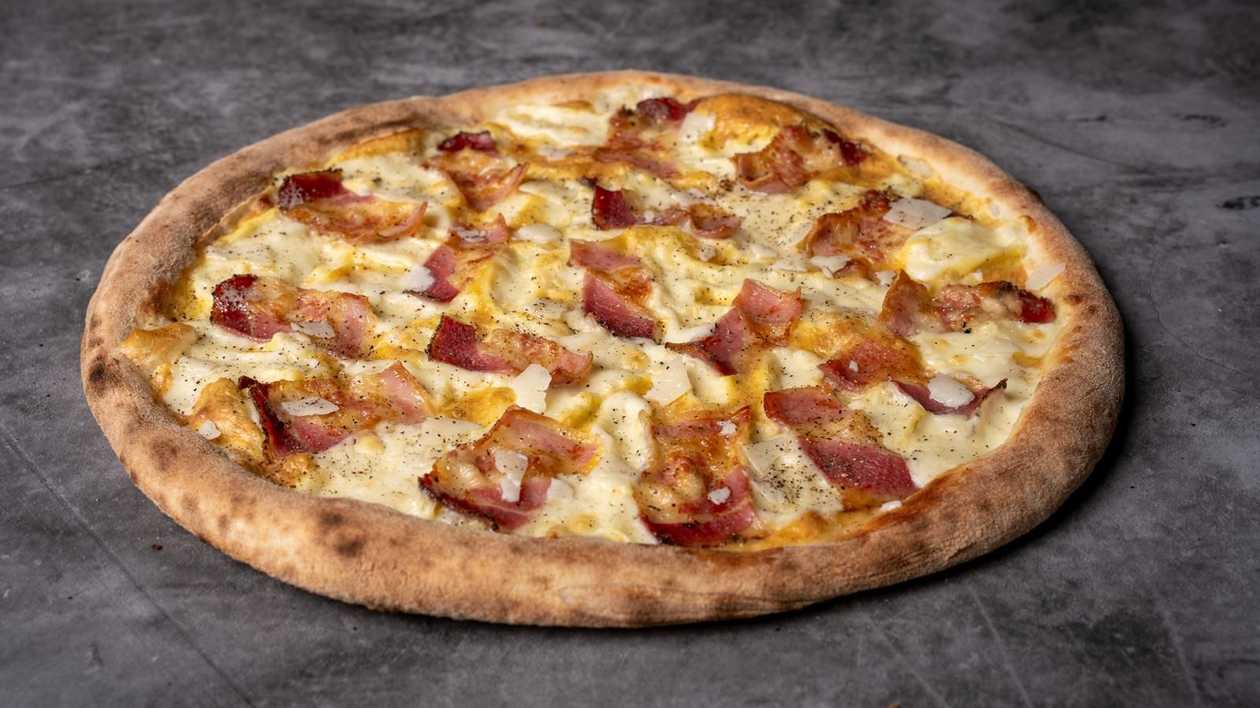 Carbonara Pizza