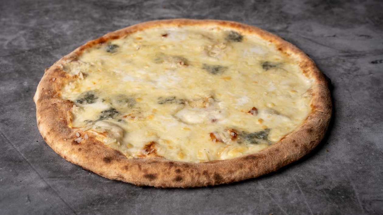 5 Formaggi Pizza
