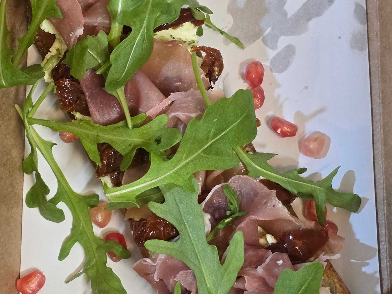 Prosciutto and Sun-Dried Tomatoes