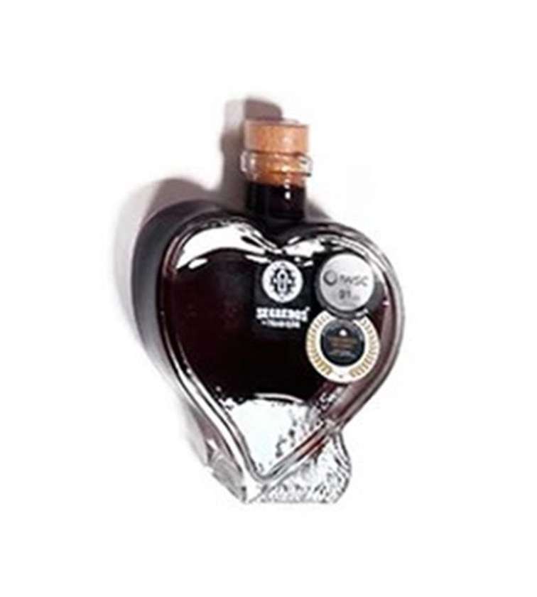 Strawberry Tree Fruit Liqueur