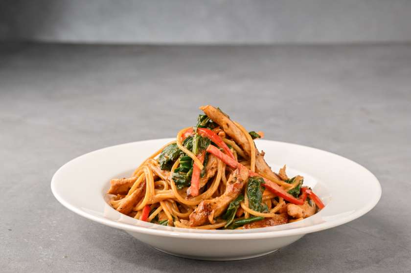 Creamy Chicken and Spinach Pasta