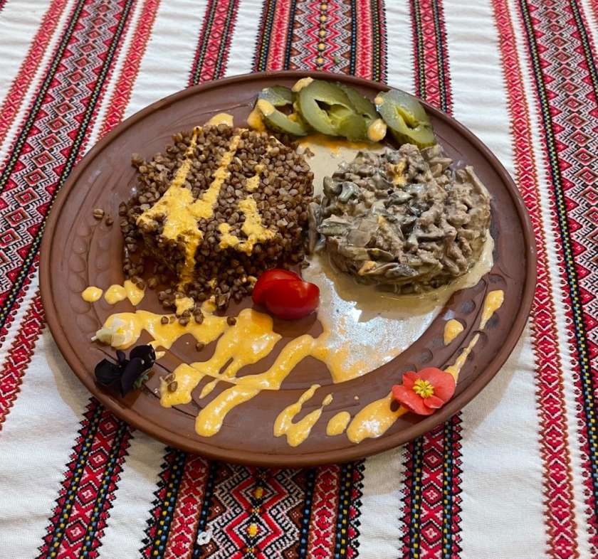 Beef stroganoff & buckwheat