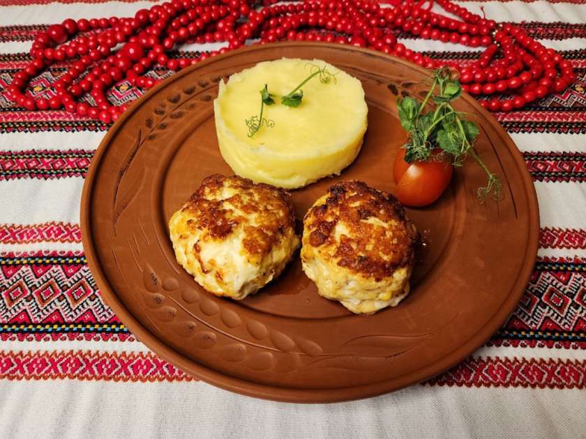 Odessa style chicken cutlets