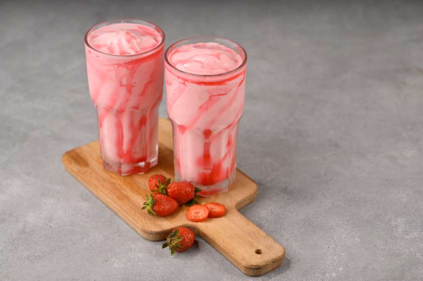 Lychee Strawberry Milkshake