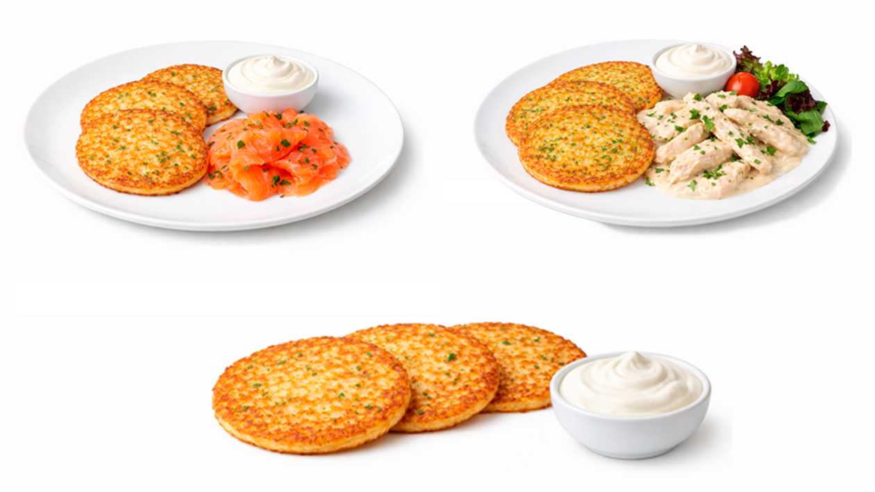 Potato pancakes with sour cream