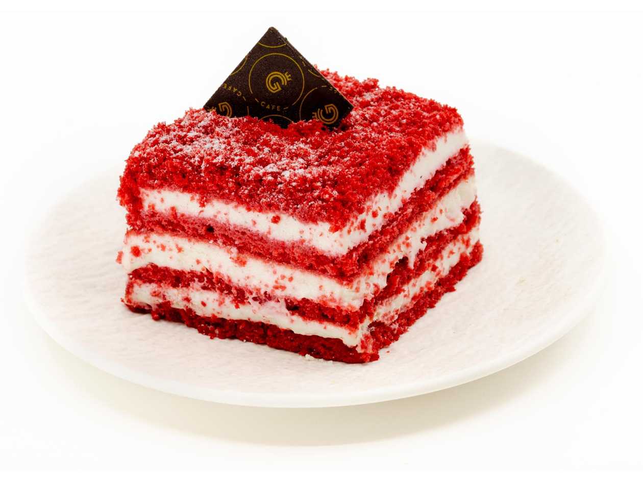 Slice of Red Velvet Cake (130 g)