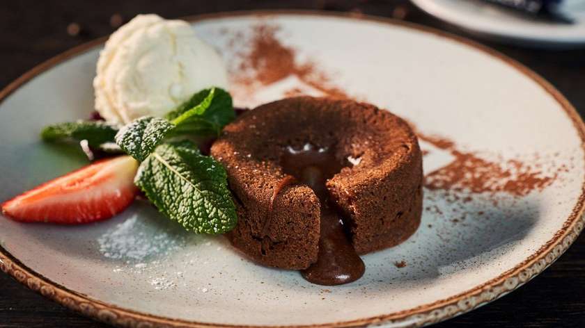 Warm chocolate fondant with ice cream