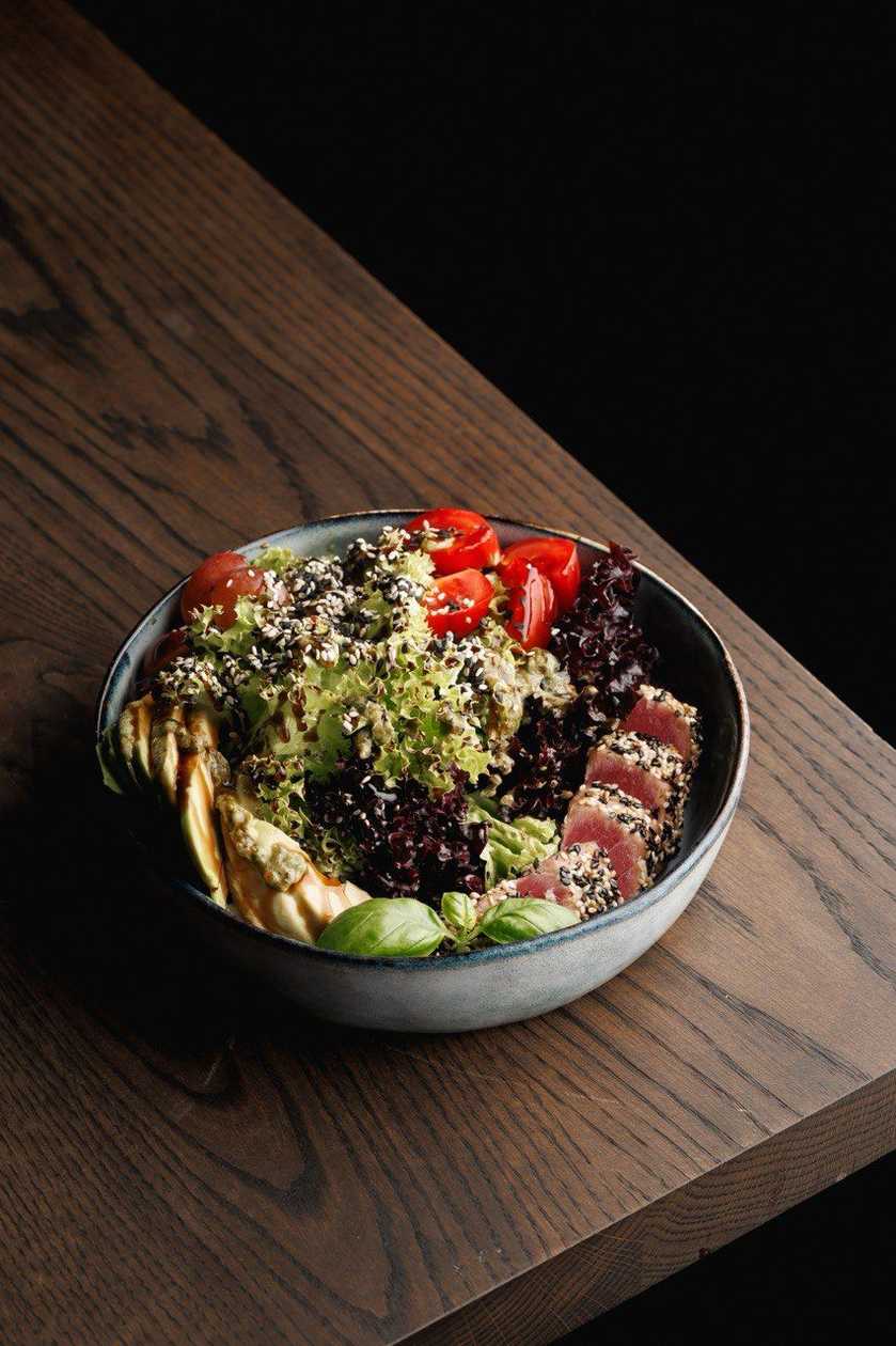 Cobb Salad with Tuna