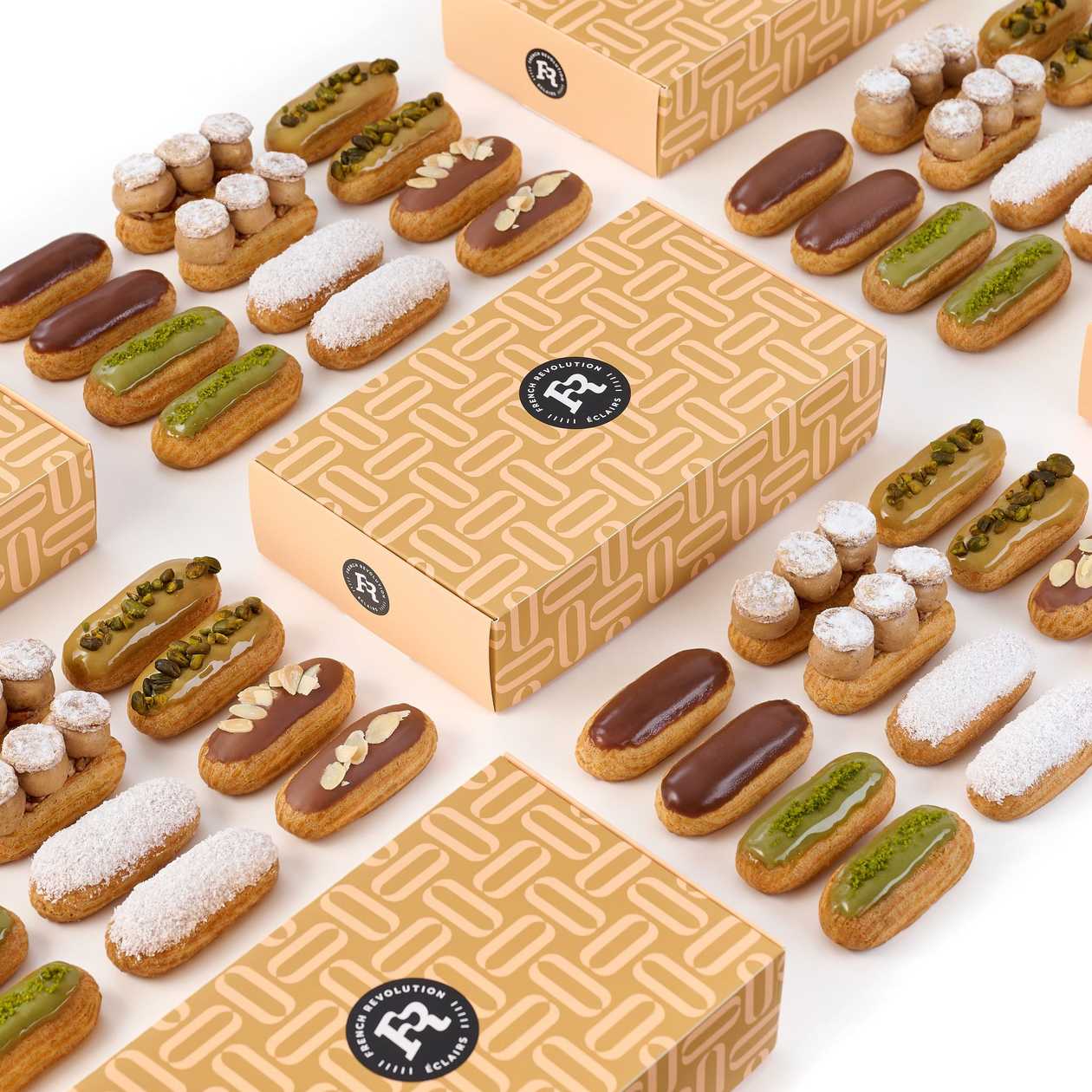 Cutie cu 12 Mini Eclere - NUTS