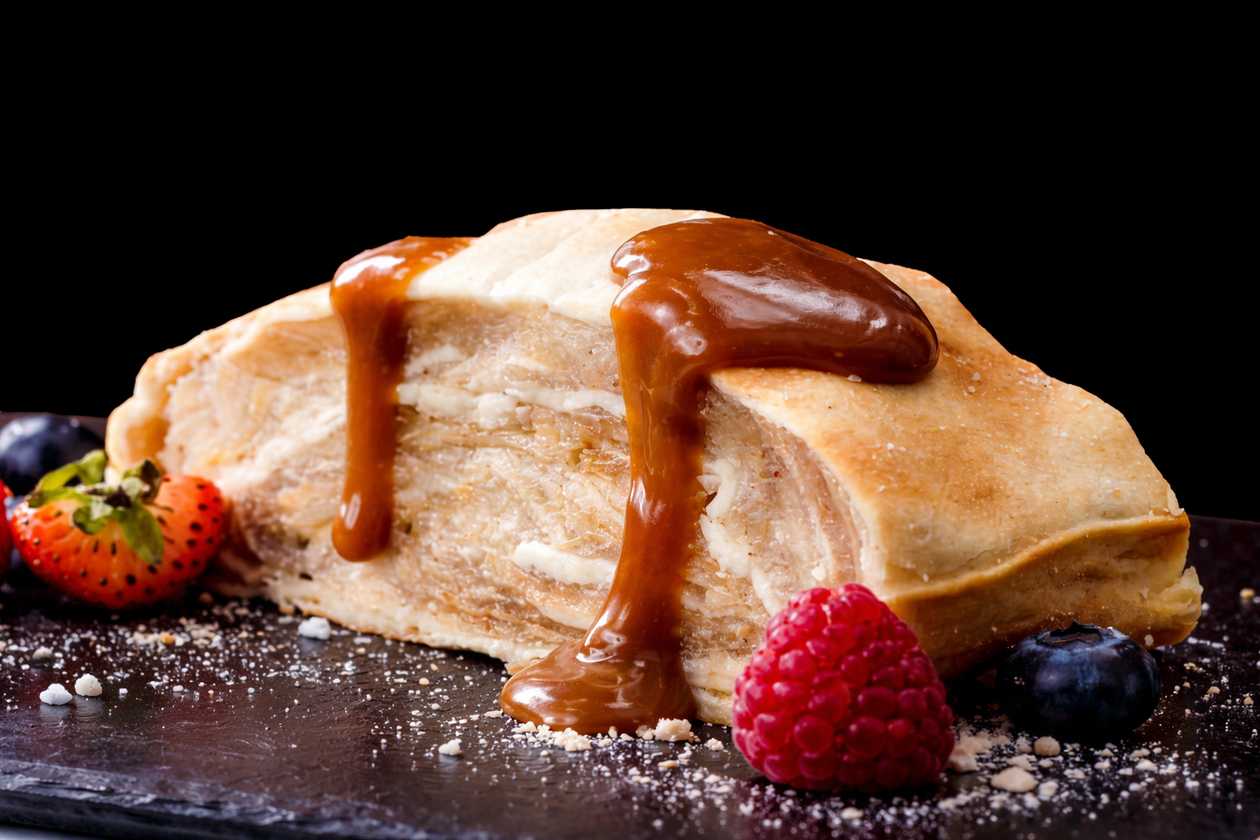 Apple strudel
