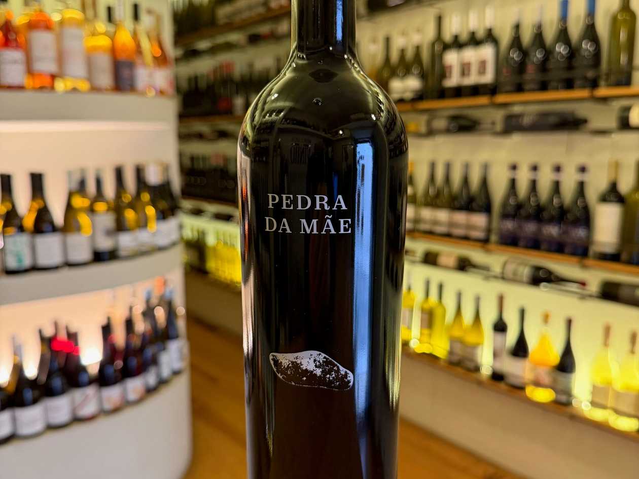 Pedra da Mãe reserva tinto 2021 by Madalena Vidigal