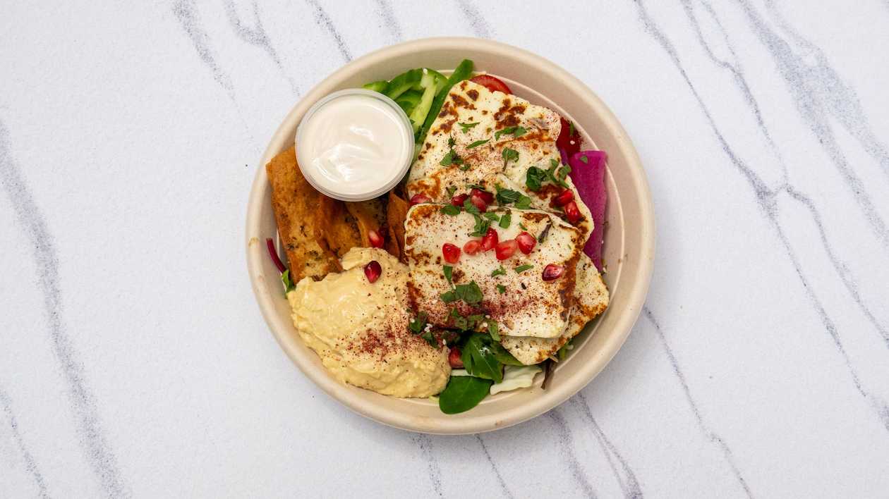Halloumi Salad Bowl
