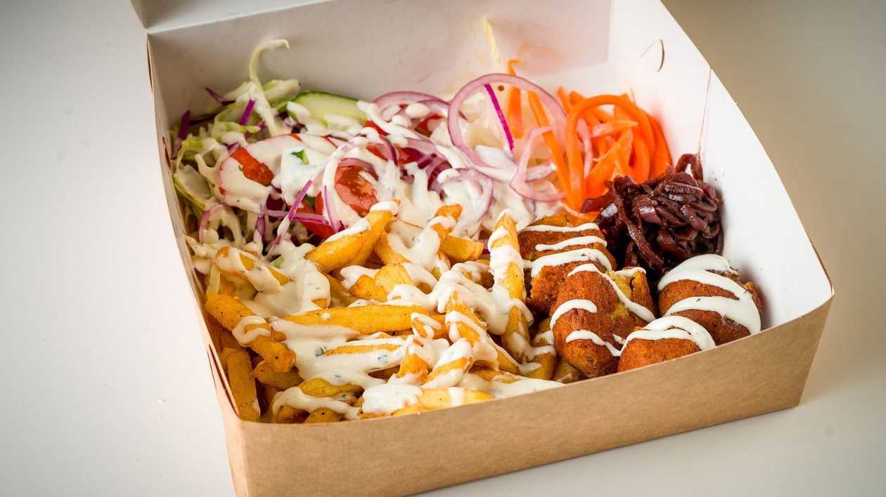 Box ar falafelu veģetārs