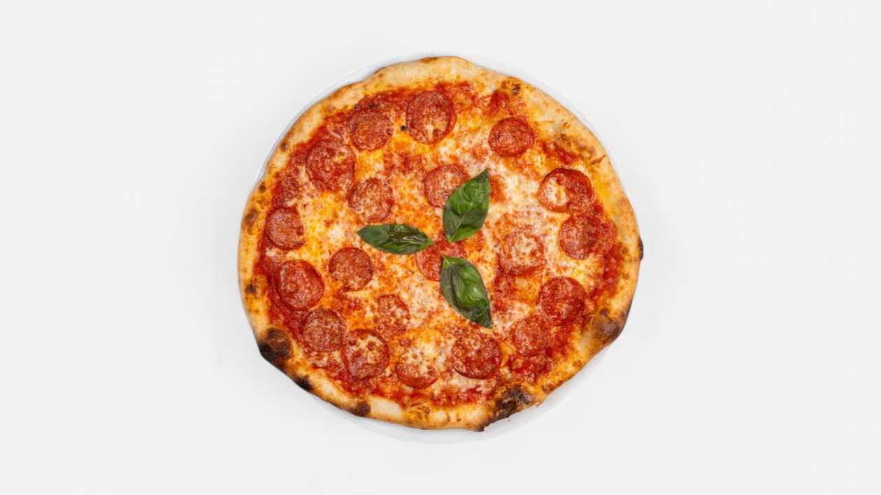 4. Salami Pizza