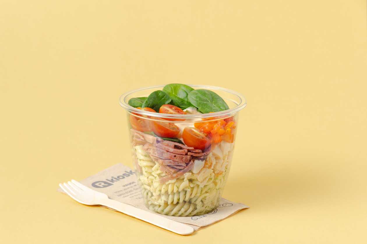 Pasta salad with chicken and bacon 295g