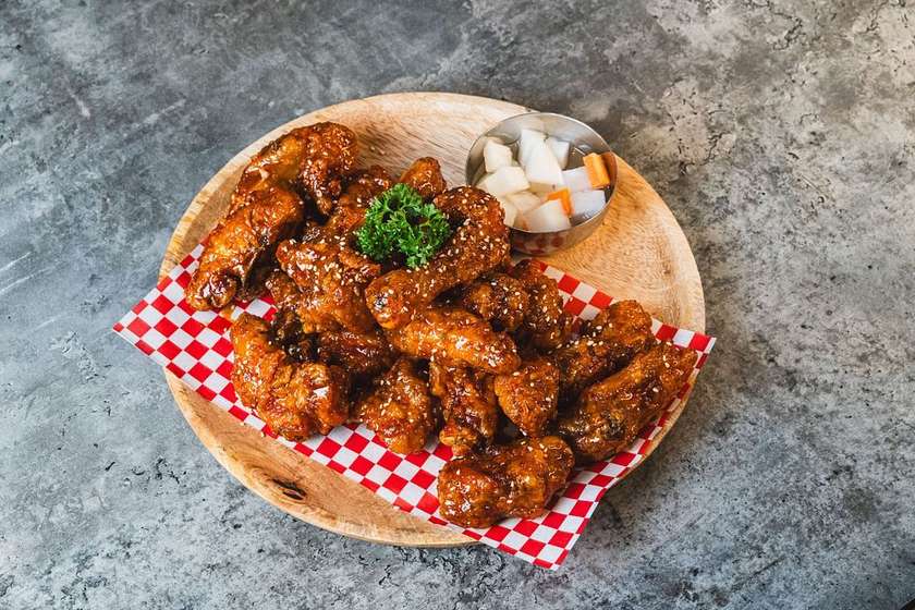 Yangnyeom Kuře (Pikantní)