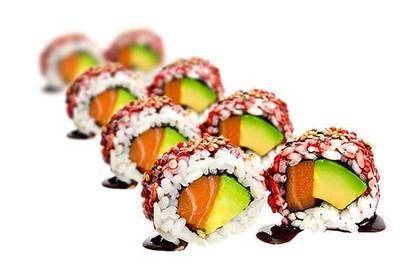 P1. Brusinkový Losos Roll (8 ks)